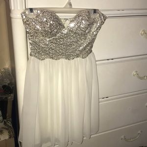 Strapless Formal Dress